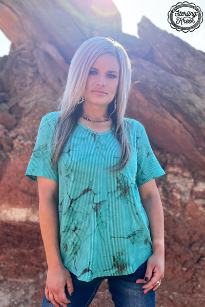 TURQUOISE HERD V-NECK