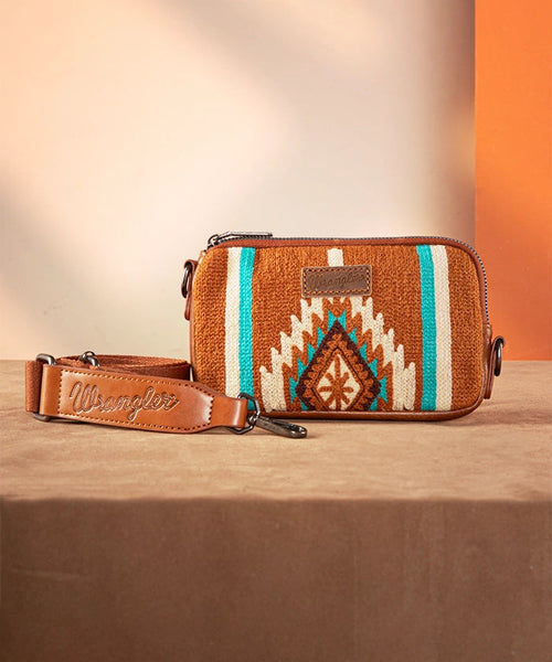 WRANGLER AZTEC KNITTED MINI CROSSBODY