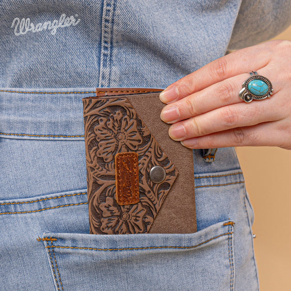 Wrangler Floral Tooled Card Holder -Khaki