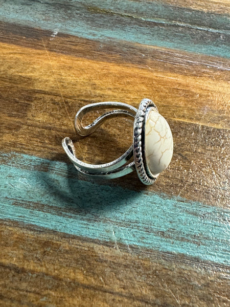 Cream Stone Ring