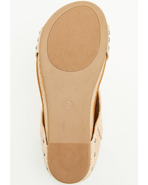 Very G Women’s Floral Embossed Wedges