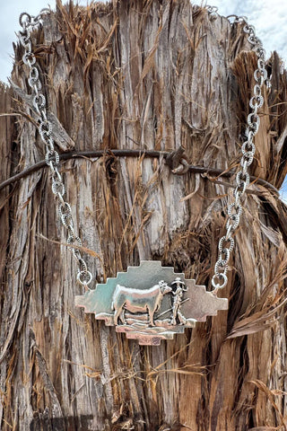 THE SHOWMAN NECKLACE