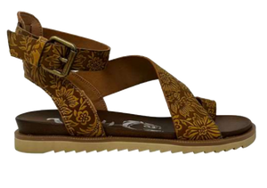 Very G Steffy Tooled Sandals