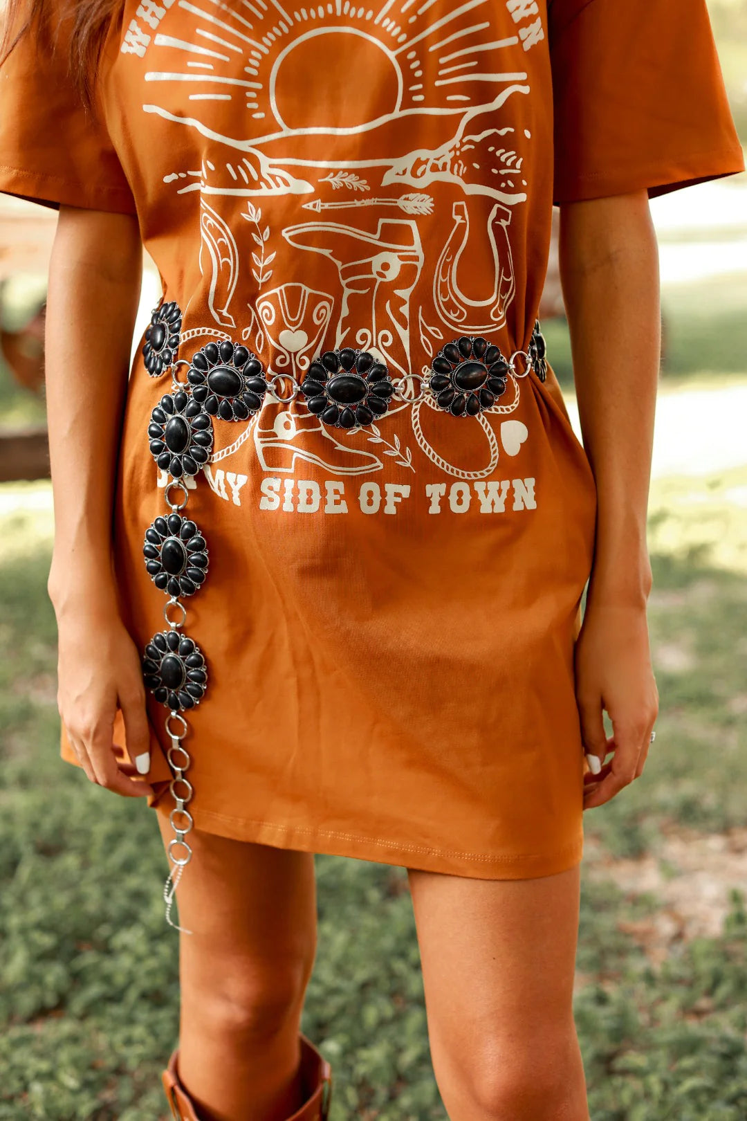 RIDE FOR THE BRAND DARLIN' BLACK FLORAL CONCHO BELT